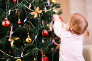 Versierde kerstboom - duurzame kerst
